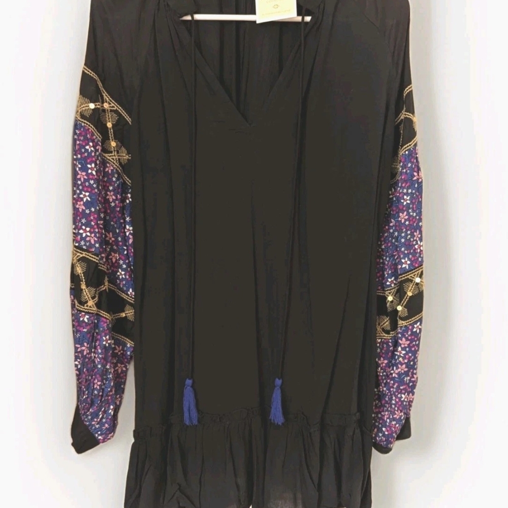 Black and Purple Women's Tunic Top